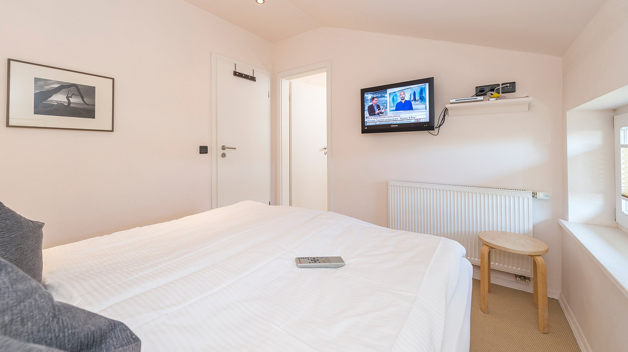 Schlafzimmer mit TV